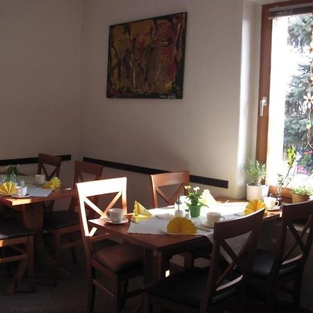 Dresdner Hoehe Dresden Exterior foto